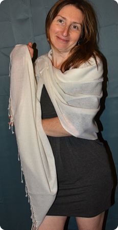 Sunrise Pashmina White   (VIS #Sft-Wh) full-size 100% pashmina shawl, basic weave, tasseled fringe