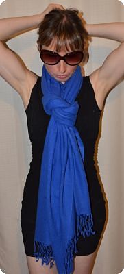 Medium-size Tamserku twill shawl in Royal Blue (#tmt-51)