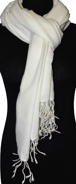 Empar is wearing a full size Sagarmatha shawl  in White, SFT-wh
