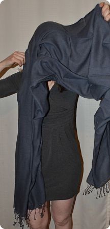 (VIS #Sft-36D) Sunrise Pashmina 100% cashmere shawl,  Charcoal, basic weave,  tasseled fringe